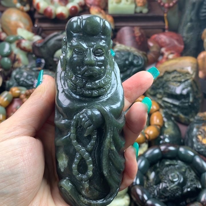 岫岩河磨玉（透闪石质玉）把件未镶嵌