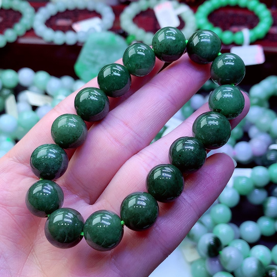 翡翠未镶嵌毛衣链