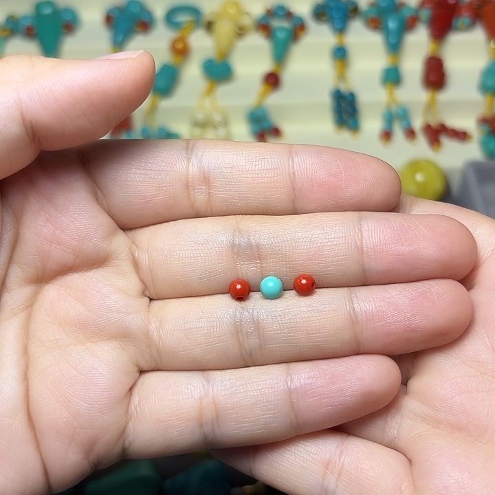 非金属卡4红5个.绿5个.最好卡5左右，要一样大