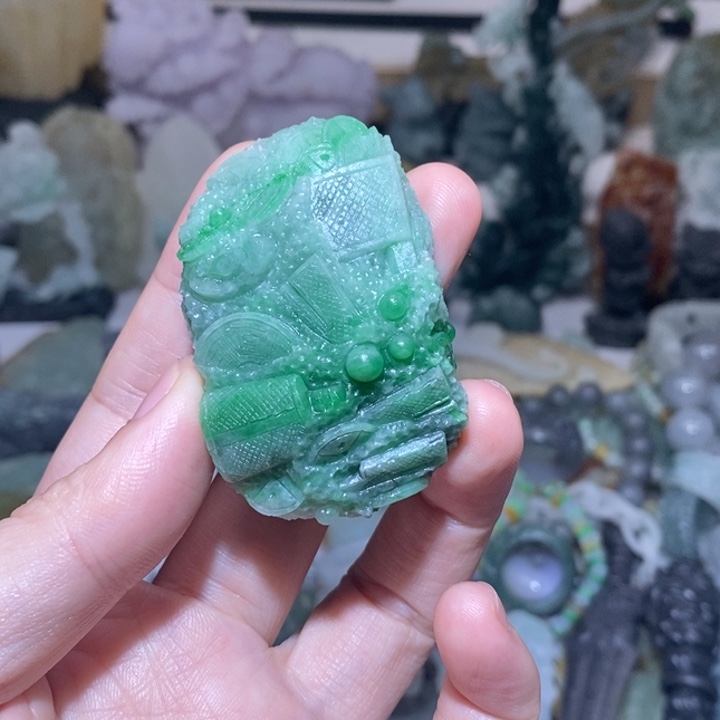 定制翡翠未镶嵌翡翠