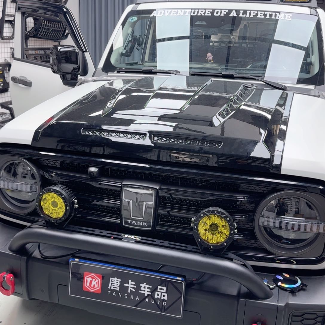 机盖罩 亮黑色 坦克300