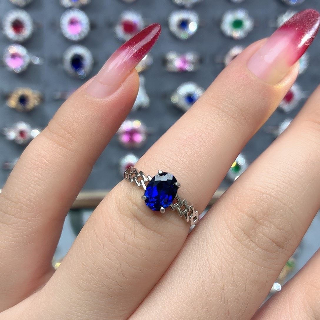 925银培育皇家蓝色宝石