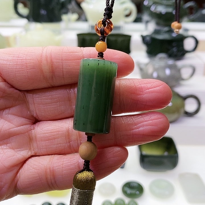 未镶嵌和田玉挂件