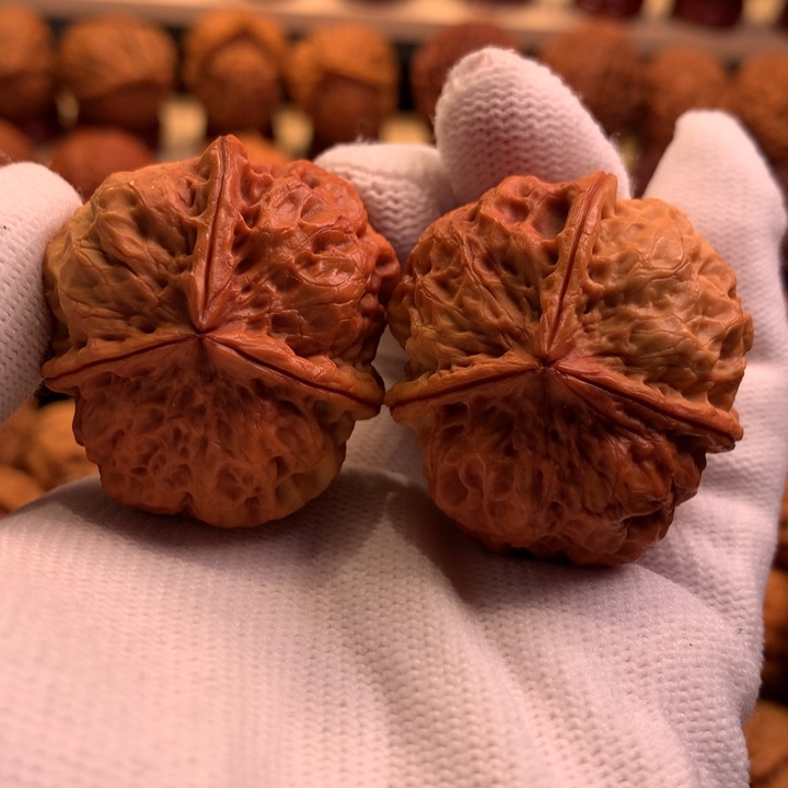 文玩核桃吊坠51哦哦哦哦