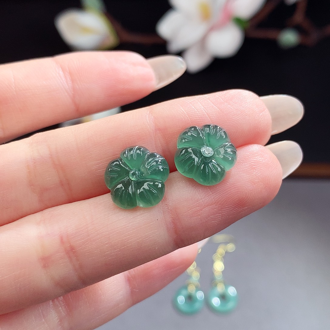 翡翠手镯（圆镯）未镶嵌