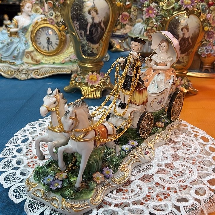 陶瓷敞篷马拉车 王子公主 老货库存