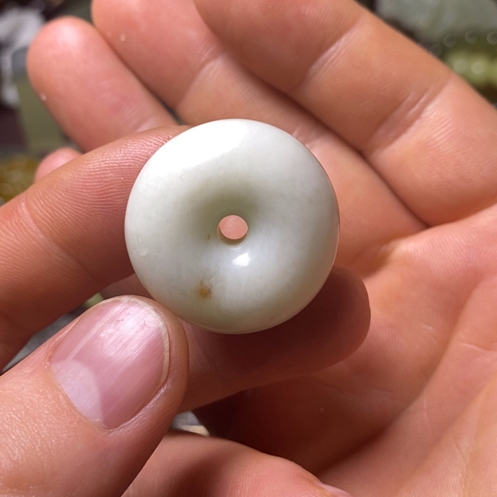 岫玉岫玉颈饰未镶嵌