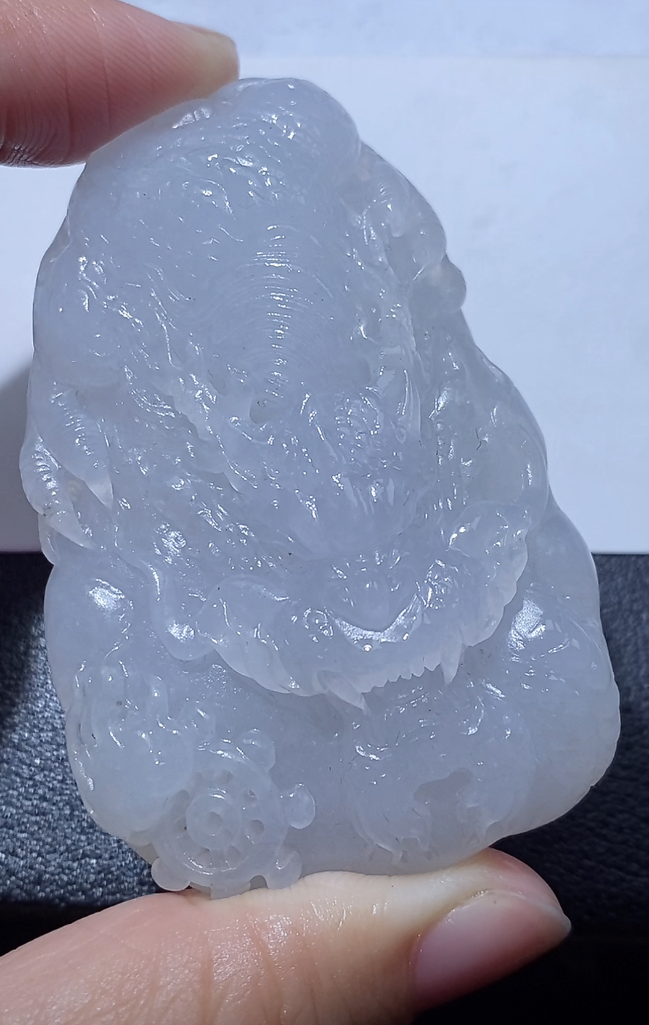 天然缅甸翡翠大件厚装胶块龙