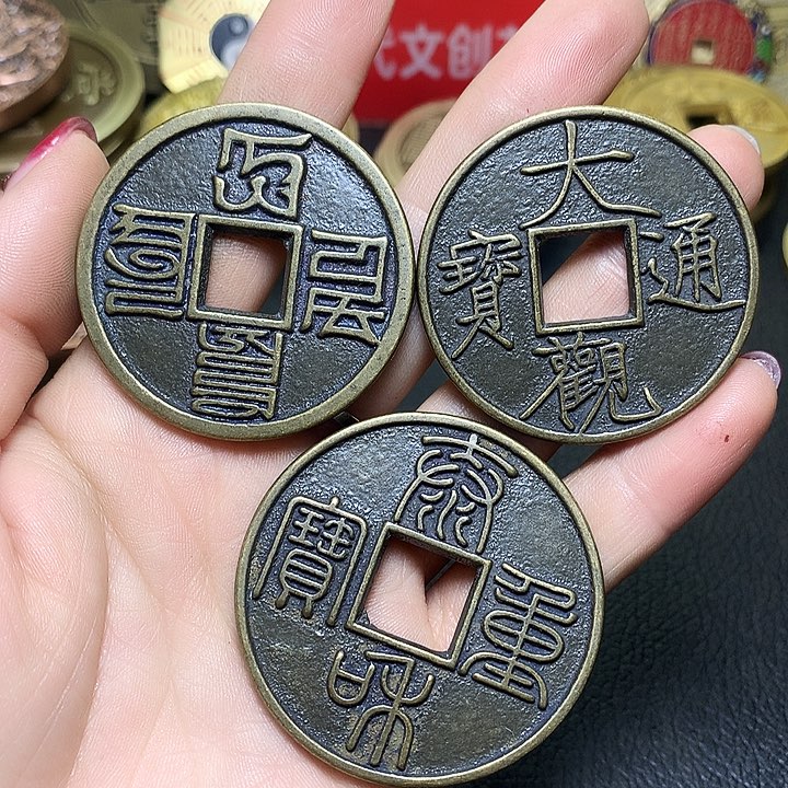 铜现代工艺品翻砂铸造三枚