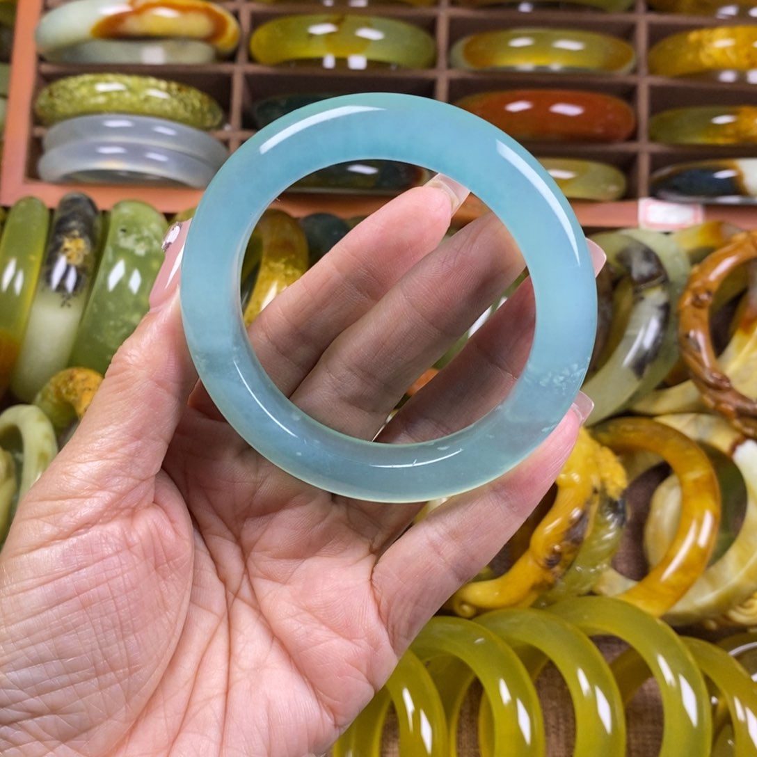 未镶嵌蛇纹石玉手镯56