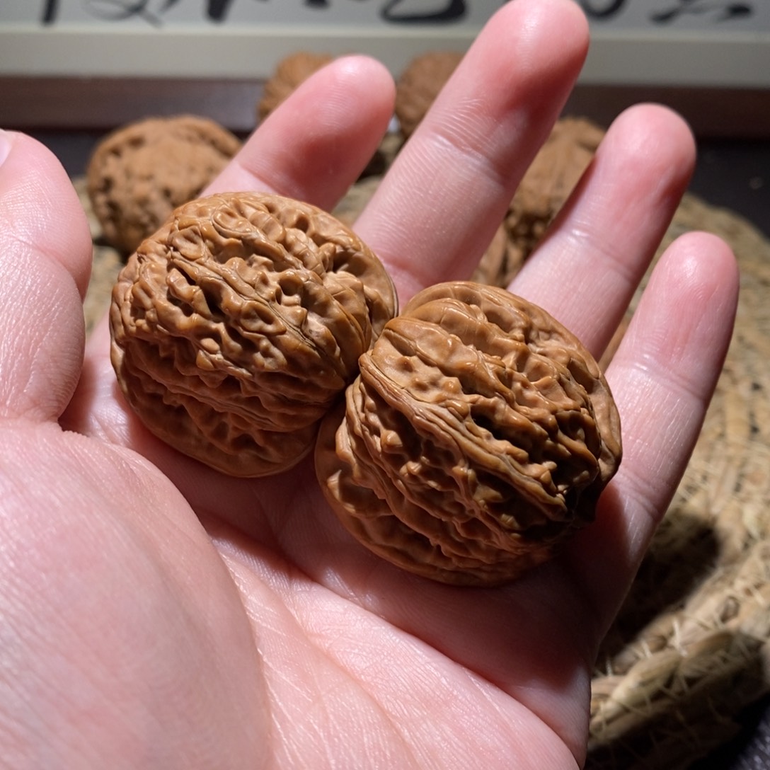 ベ***๑桃核吊坠38汉高楼