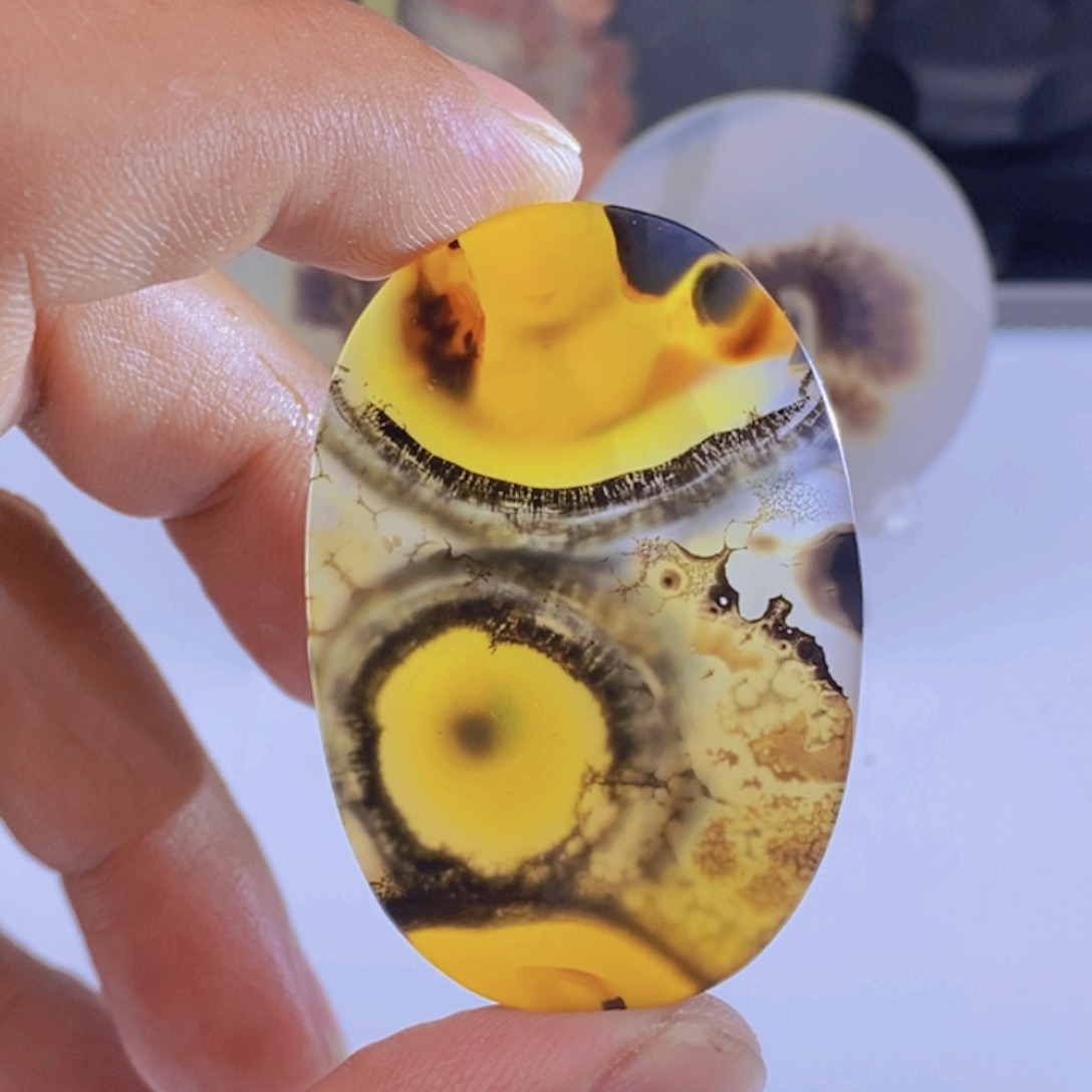 玛瑙/玉髓颈饰未镶嵌