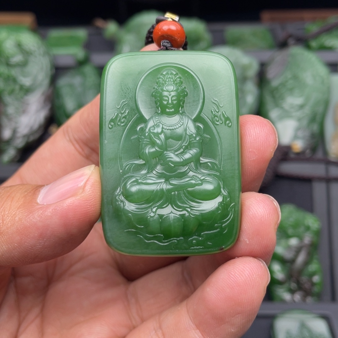 和田玉颈饰未镶嵌敬*凡