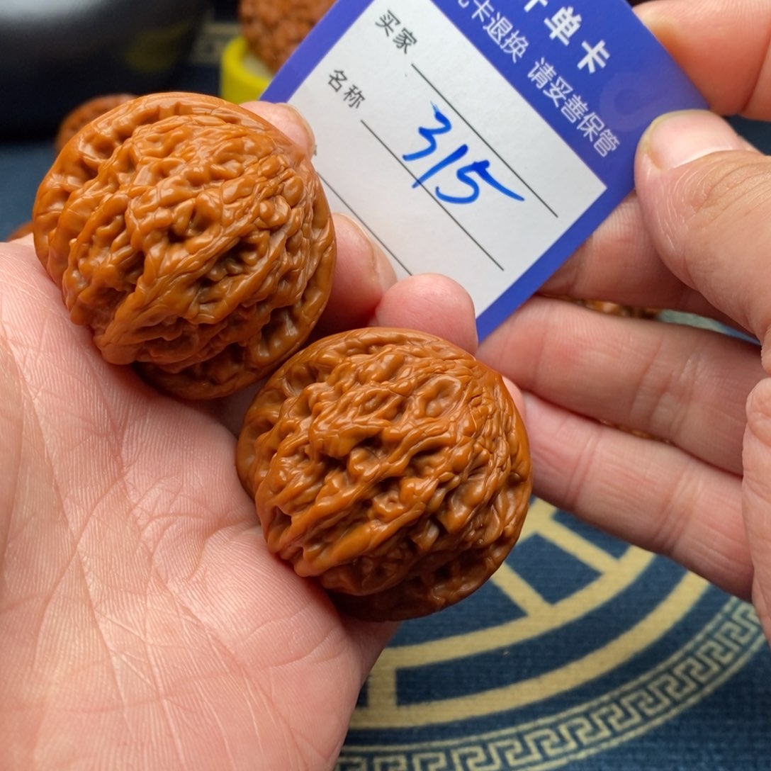 文玩核桃把件至尊虎41