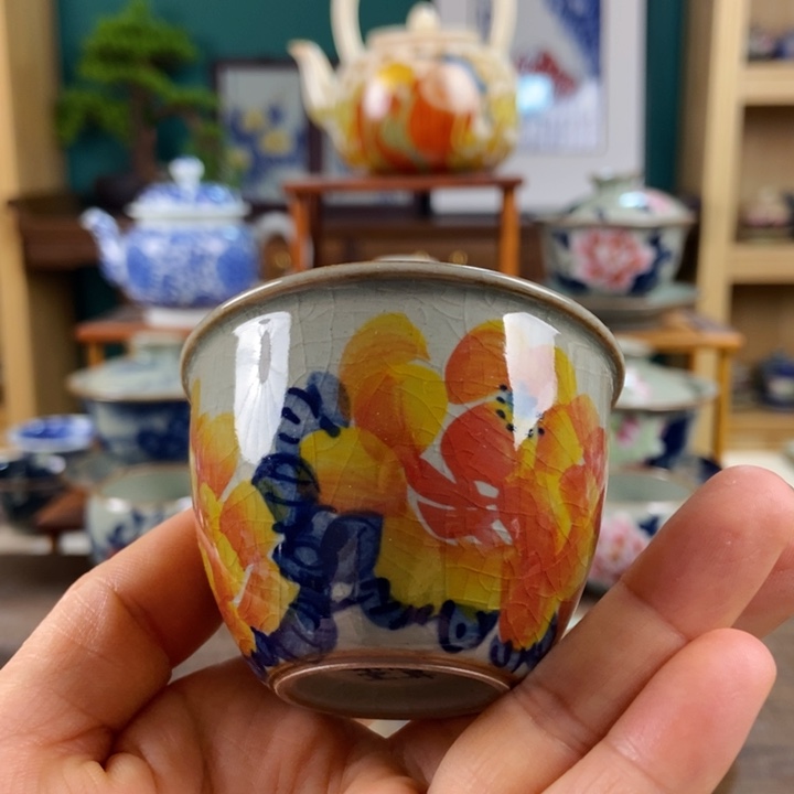 瓷片手工制作工艺精湛等特点