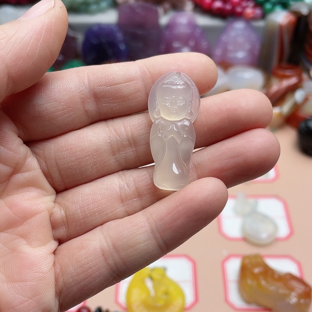 玛瑙/玉髓颈饰合金?****