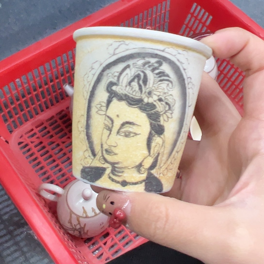 瓷片哈哈哈哈哈哈哈哈哈哈