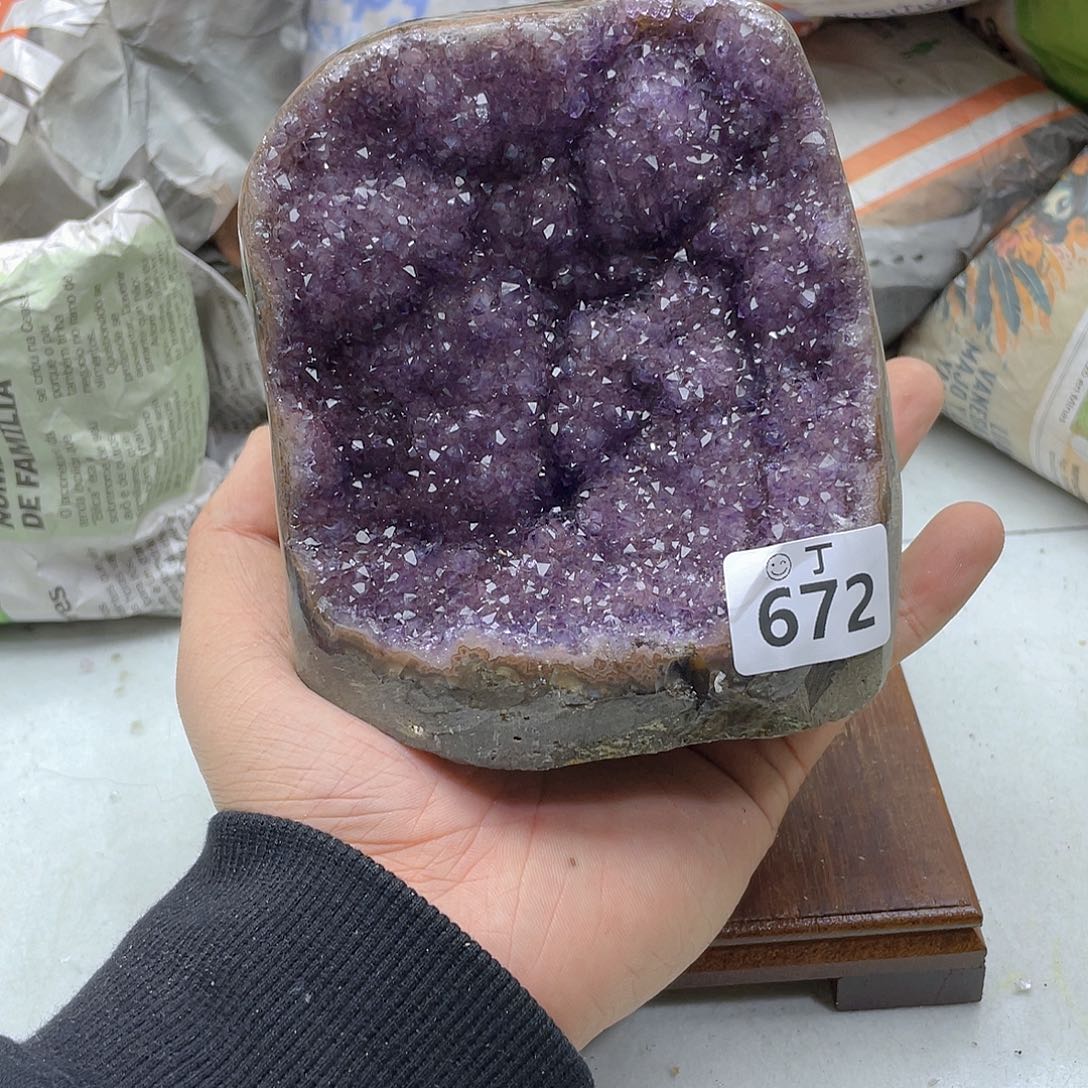 紫晶大型摆件（非配饰）未镶嵌