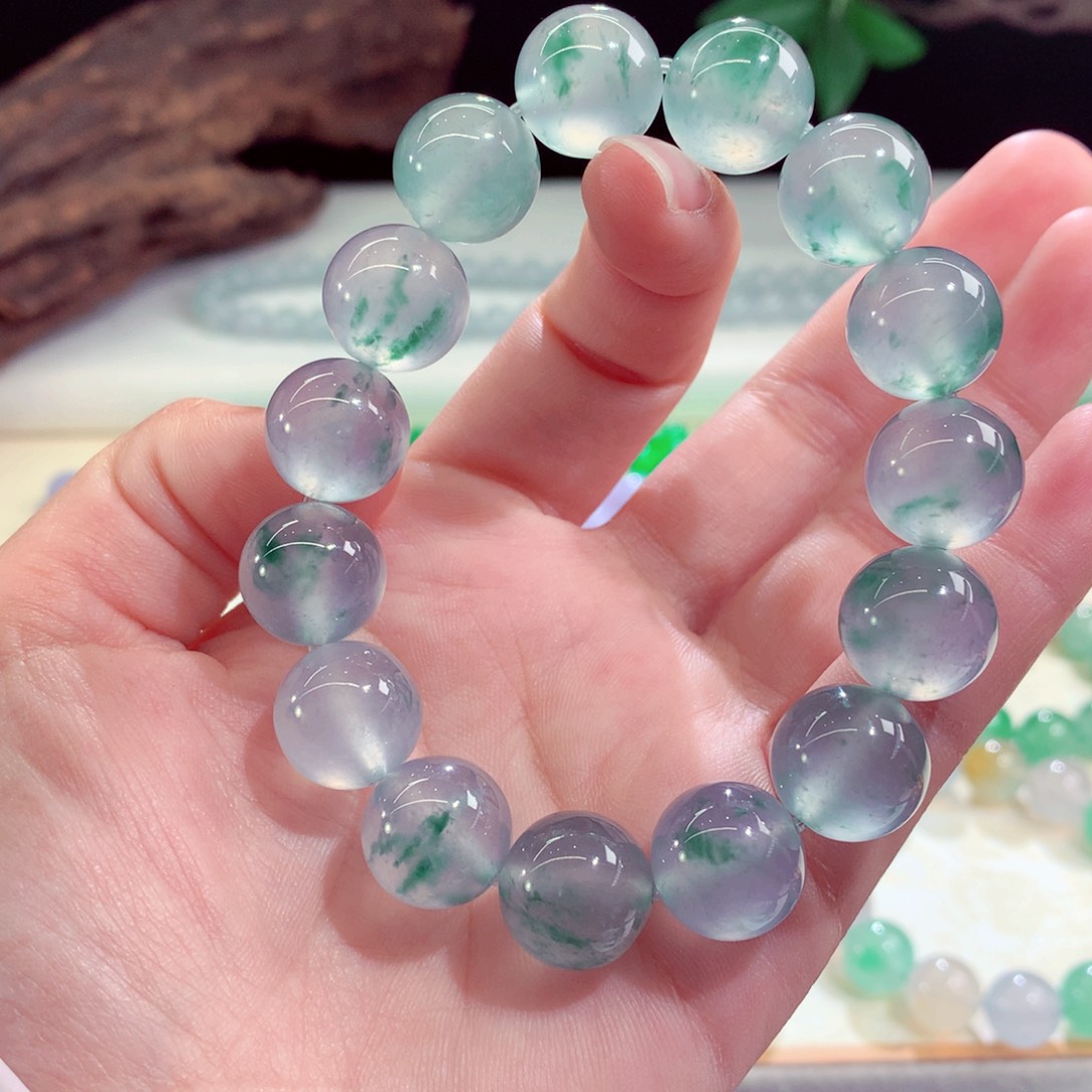 翡翠未镶嵌手链飘花