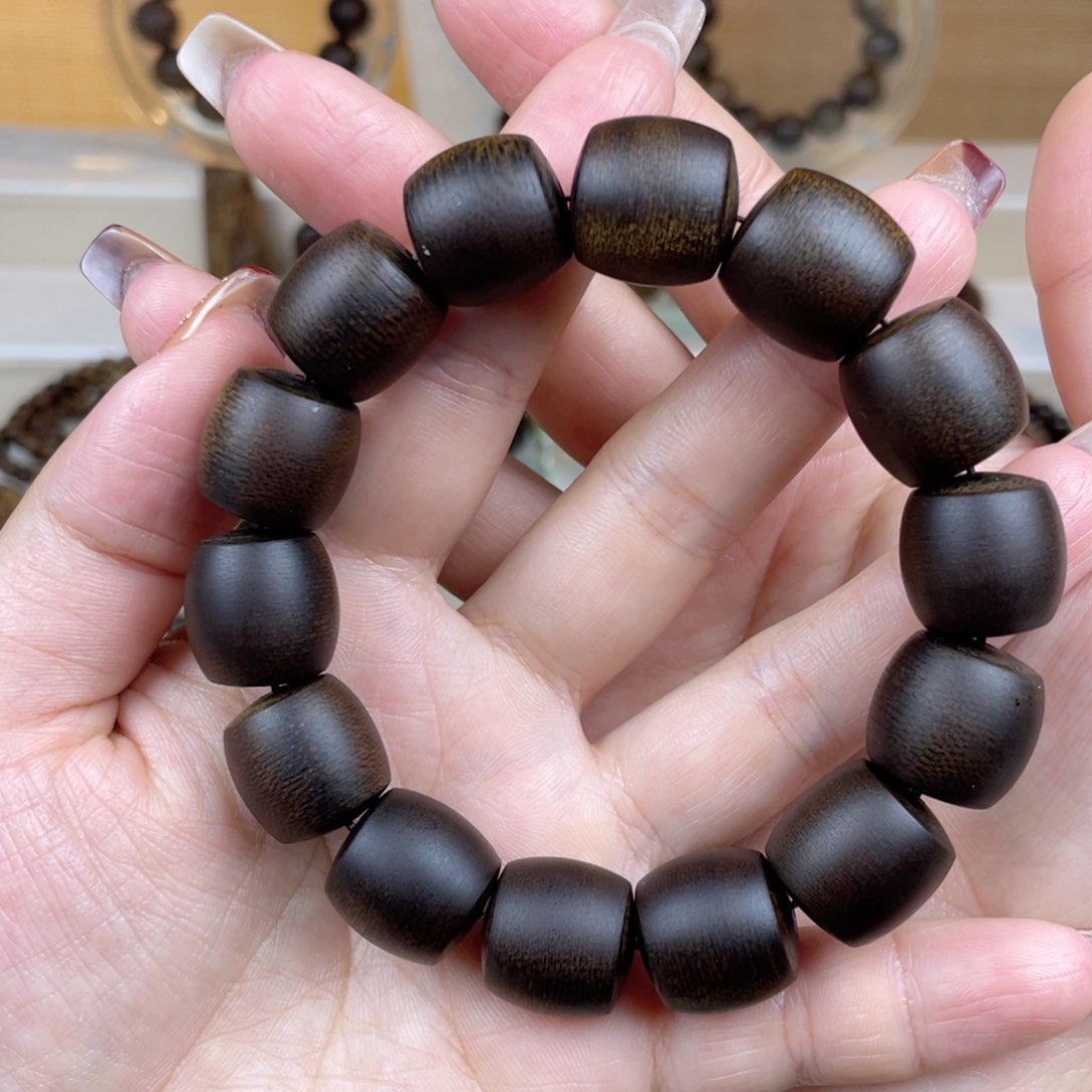 沉香手串ㅤ****越南芽庄白奇楠