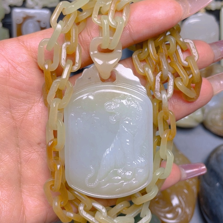 和田玉挂件未镶嵌