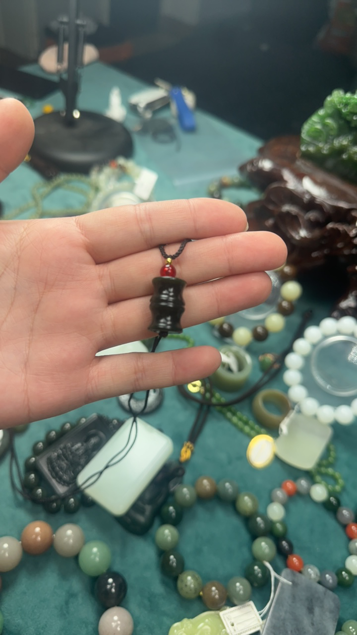 和田玉青玉竹节吊坠