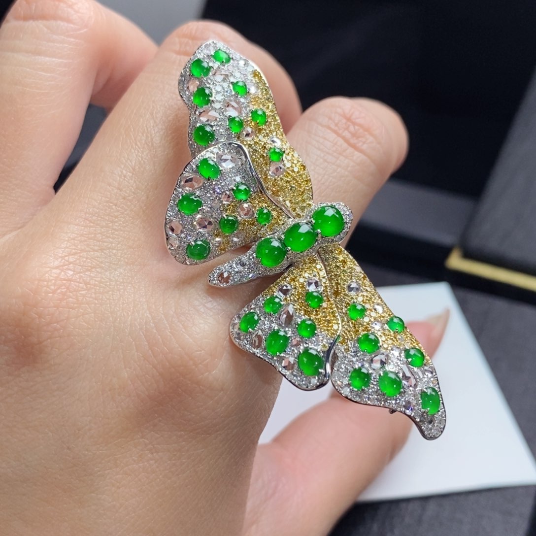 翡翠18K金镶嵌戒指蝴蝶戒指吊坠胸针三用款