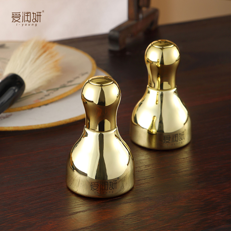  玻尿酸精华液保湿补水嫩肤拯救干燥肌肤