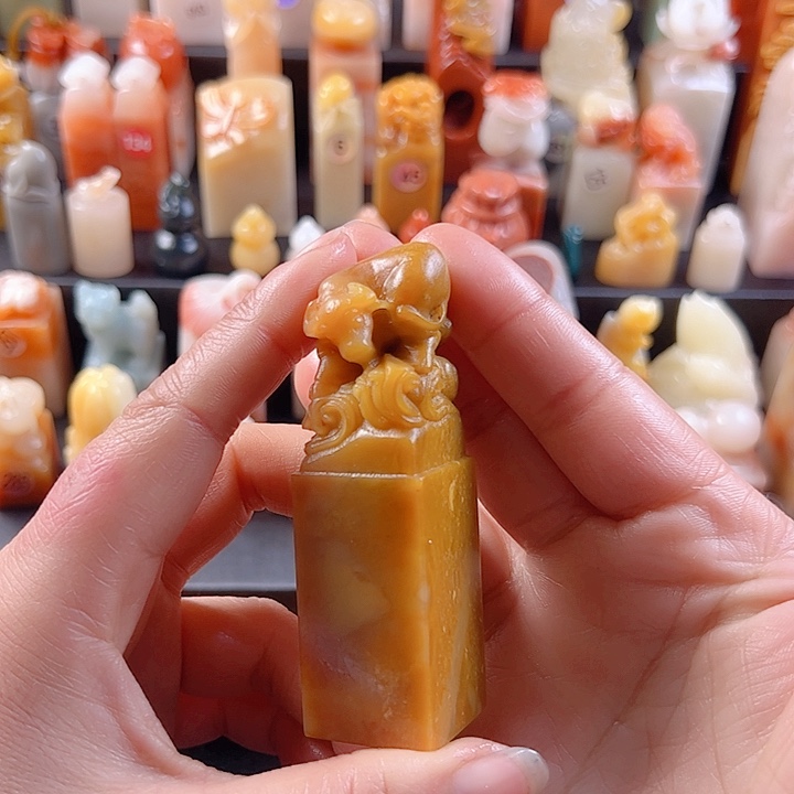 老挝石印石2.3厘米，牛