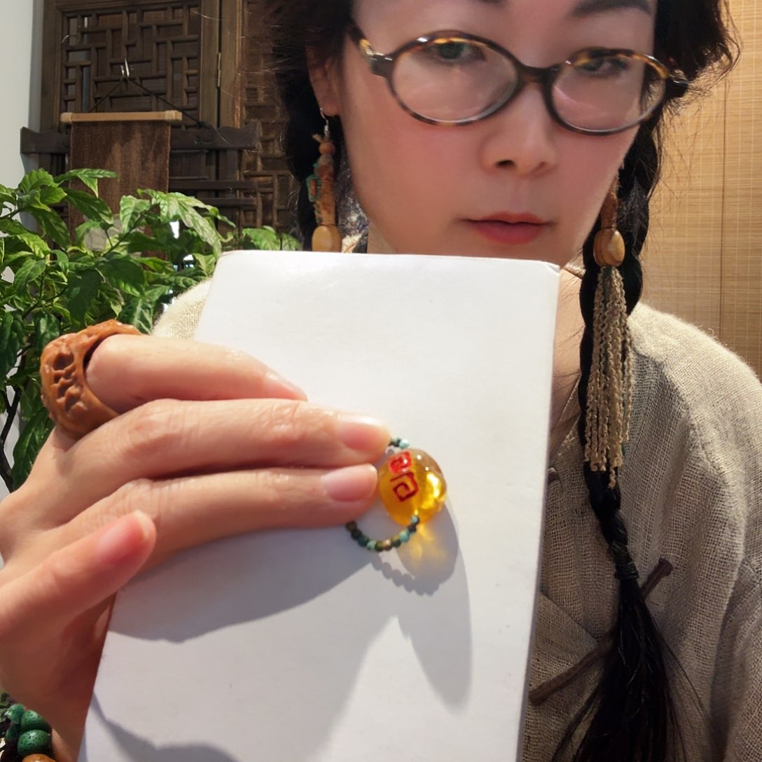 设计款戒指一枚一枚