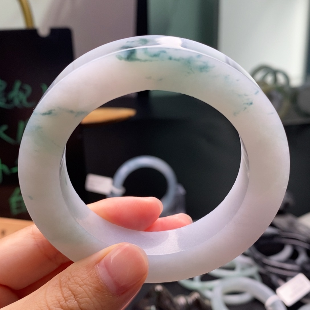定制翡翠翡翠手镯未镶嵌