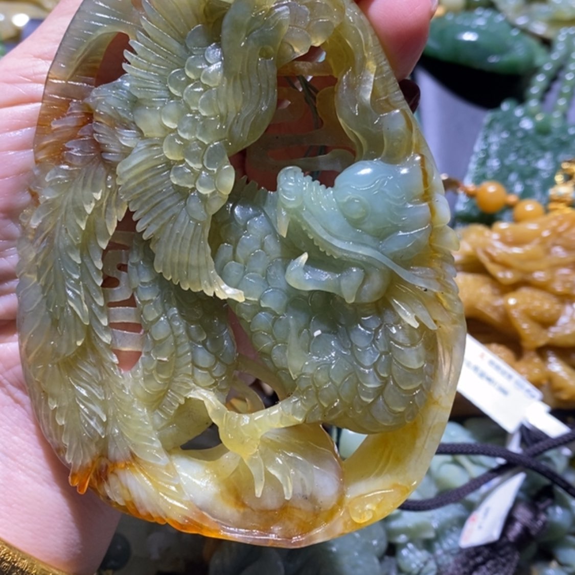 【闪购商品】蛇纹石玉毛衣链未镶嵌?**?