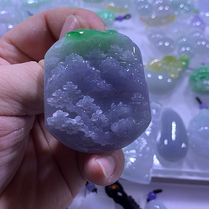 翡翠未镶嵌颈饰天然翡翠A货吊坠