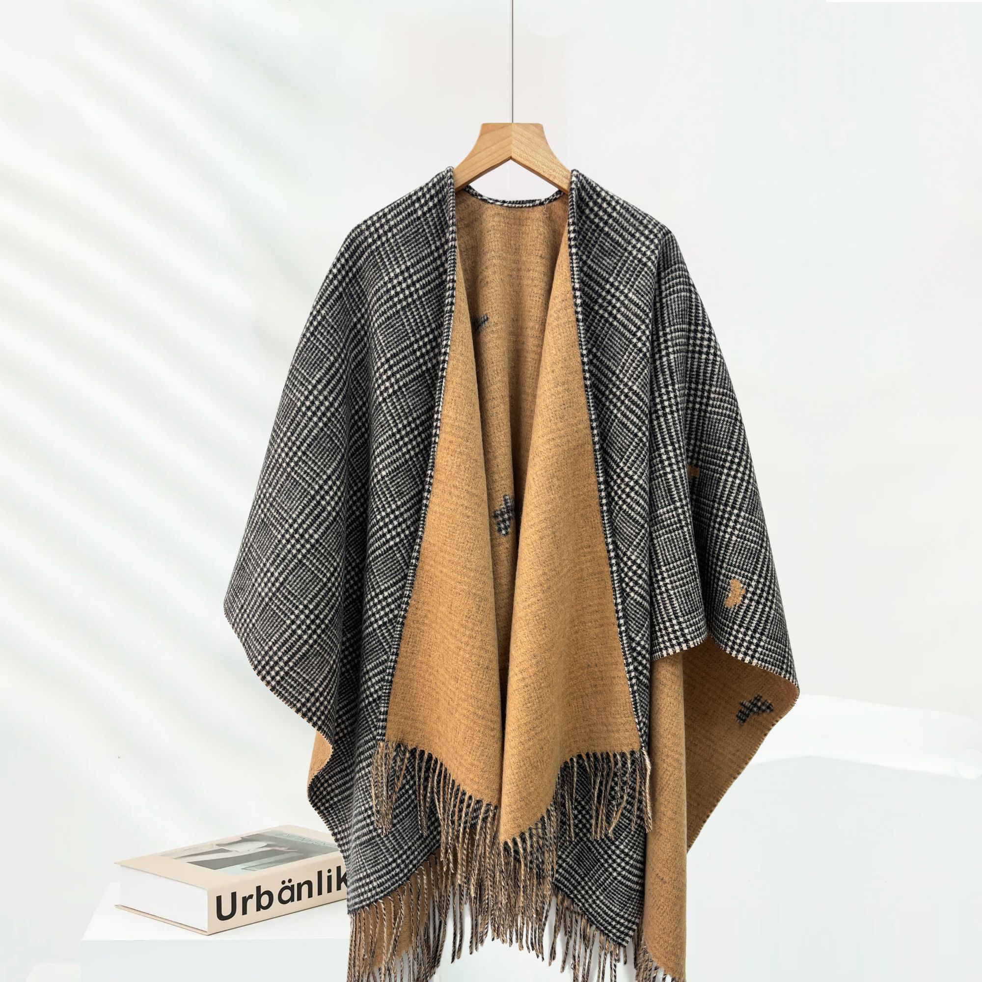 【斗篷】纯羊毛披肩时尚百搭四季可用旅行格子保暖