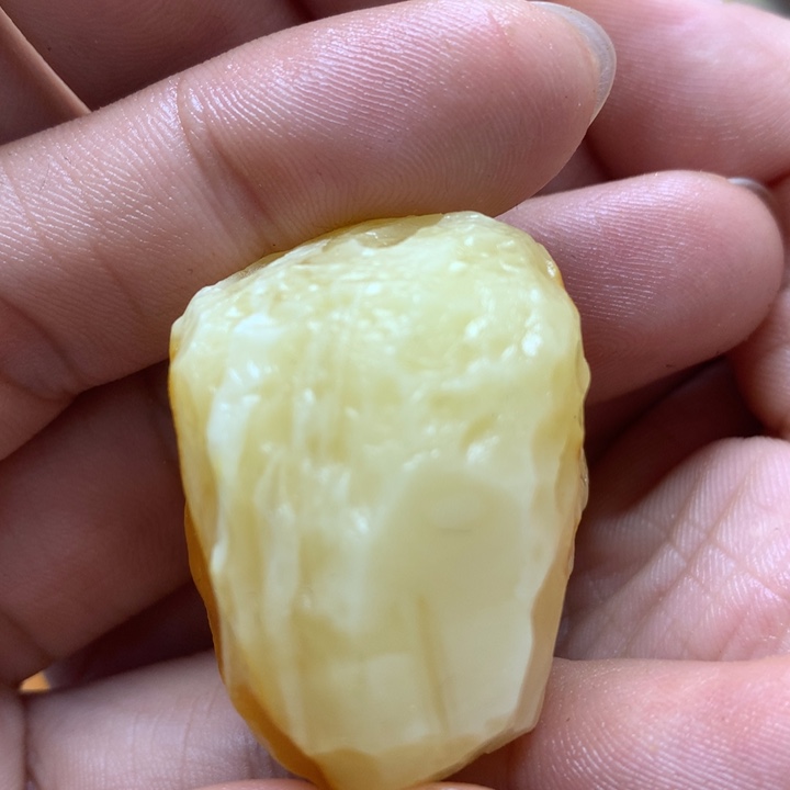 未镶嵌定制琥珀蜜蜡工坊原石定制