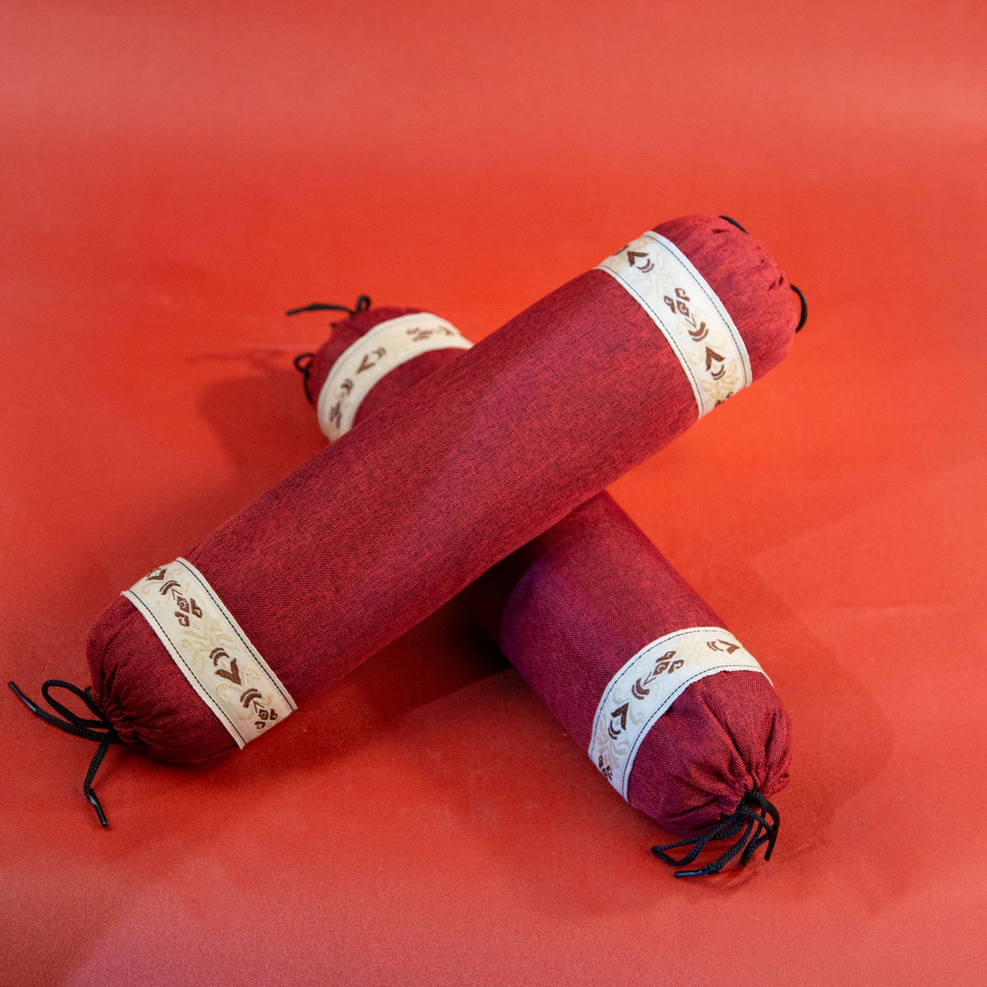 【省馆甄选】颈椎枕好睡觉圆形糖果枕一只