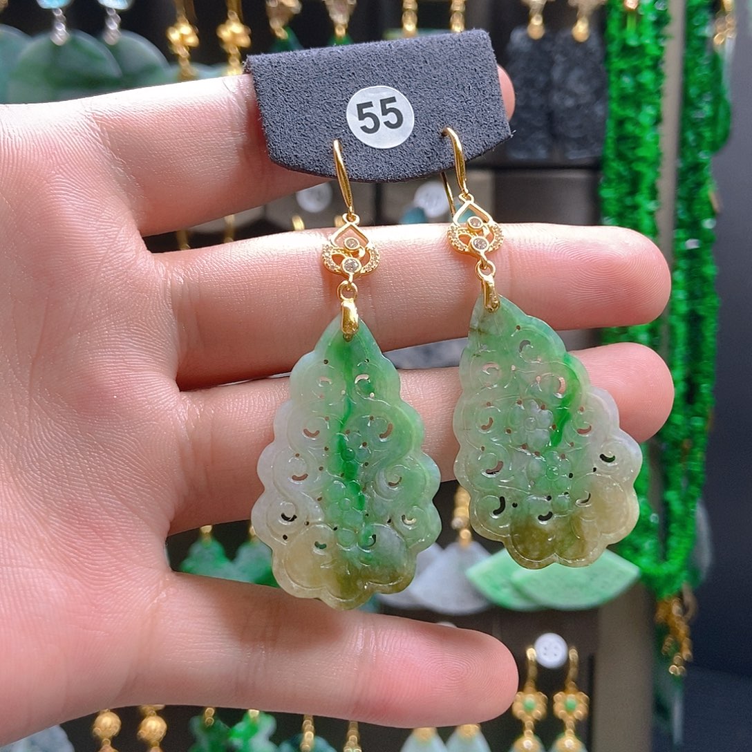 翡翠未镶嵌耳饰翡翠