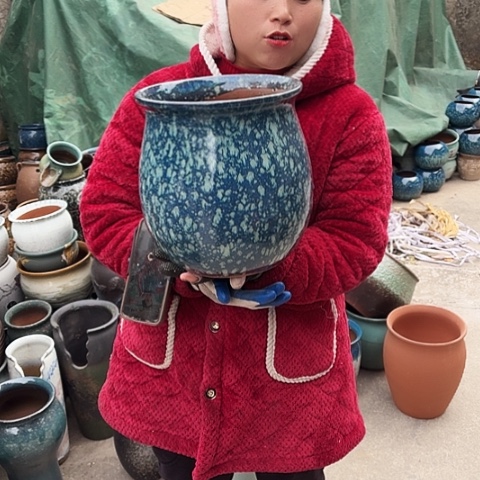 口23高25瑕疵盆子盆子。