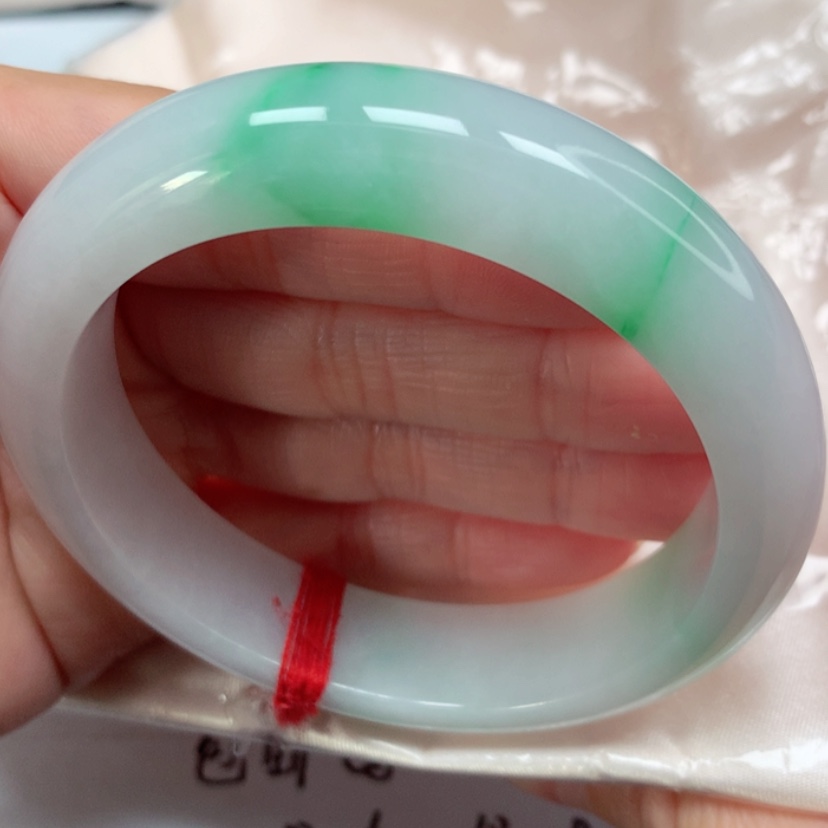 【闪购商品】翡翠手镯未镶嵌冰胶白底青手镯手镯5657圈11号