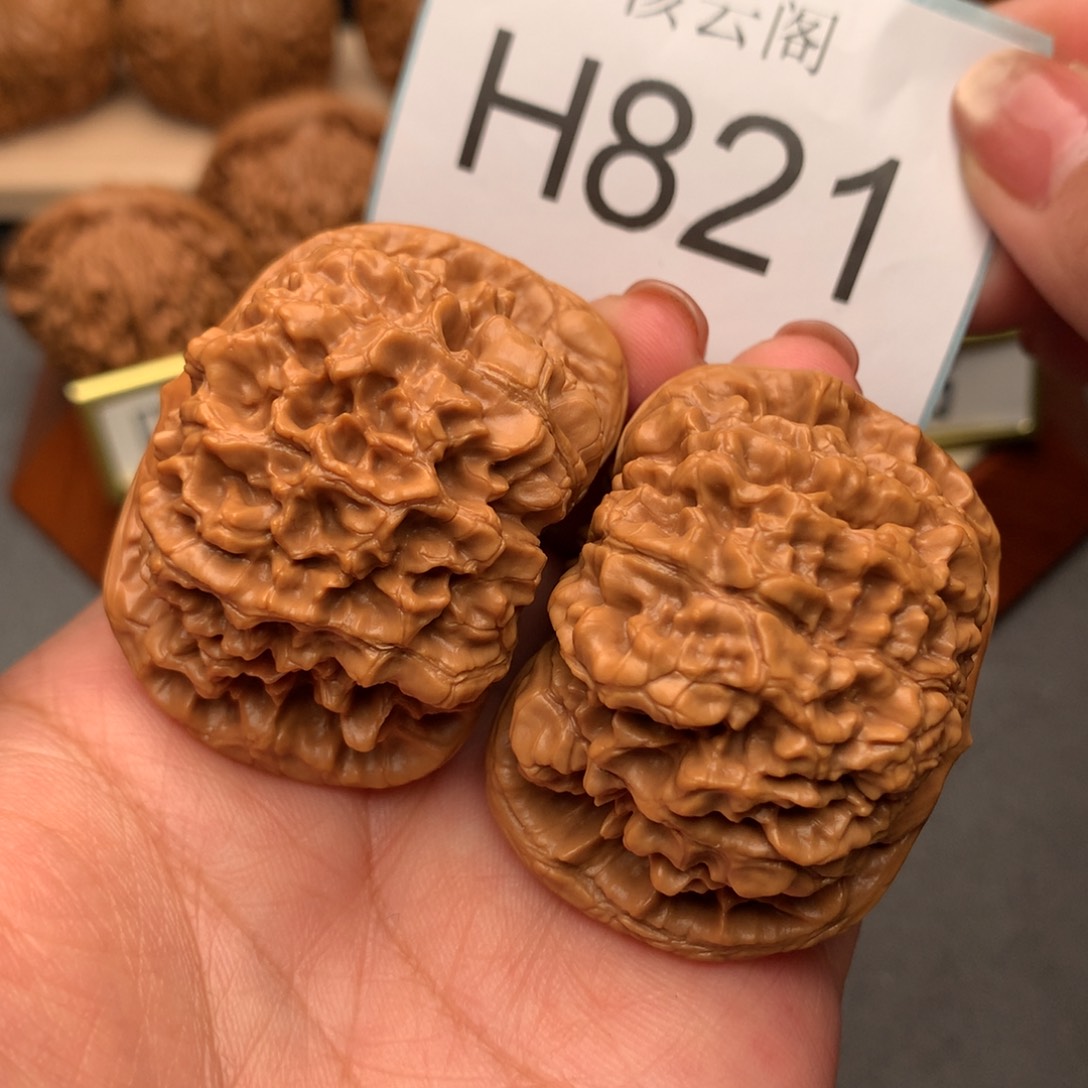 文玩核桃把件48+矮桩官帽