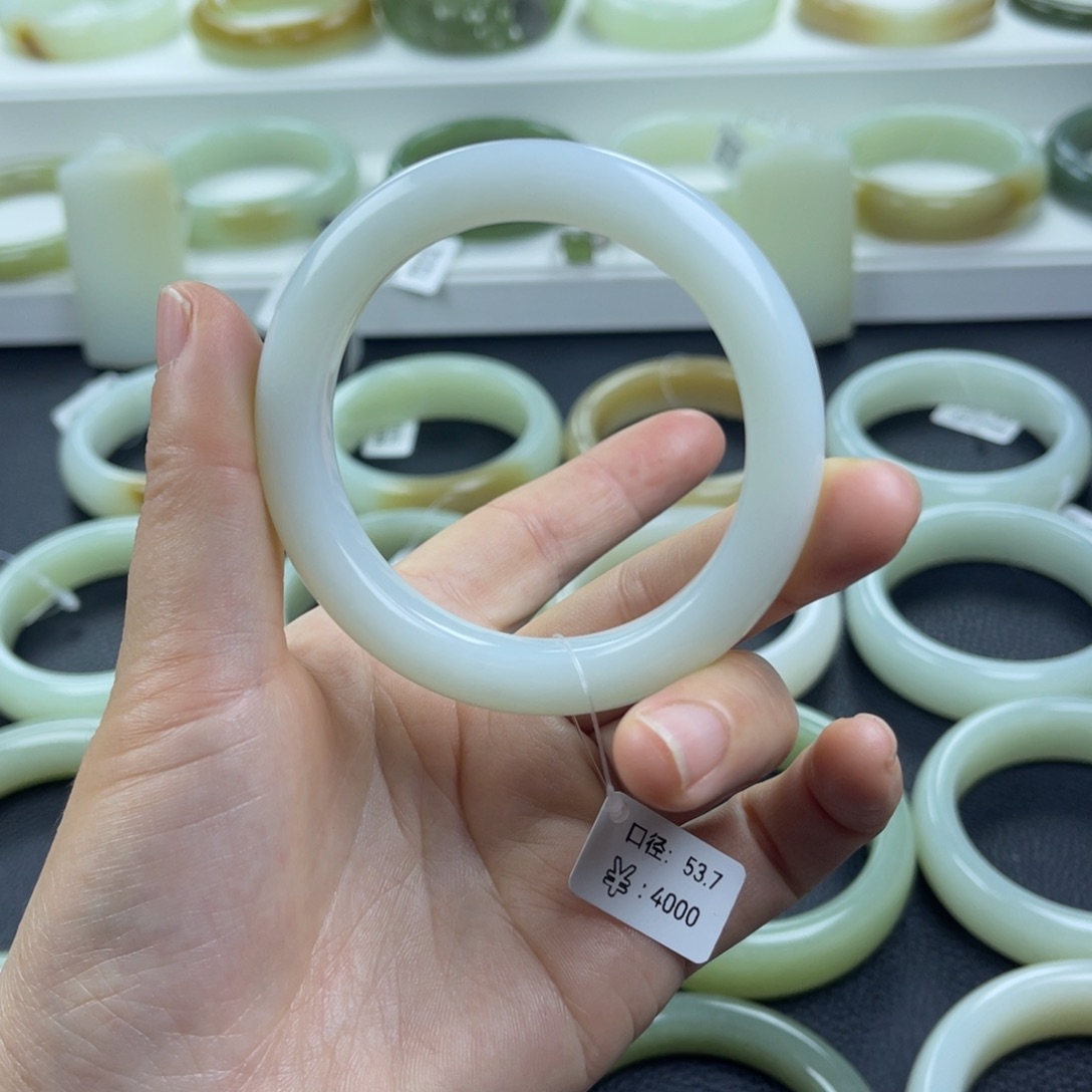 手链未镶嵌和田玉