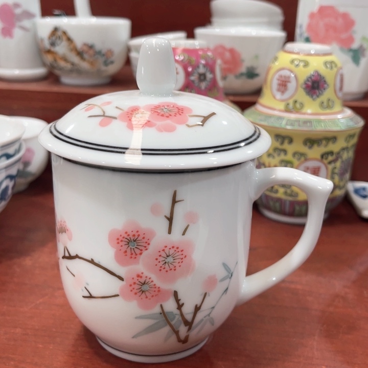 景德镇釉下毛瓷杯450毫升