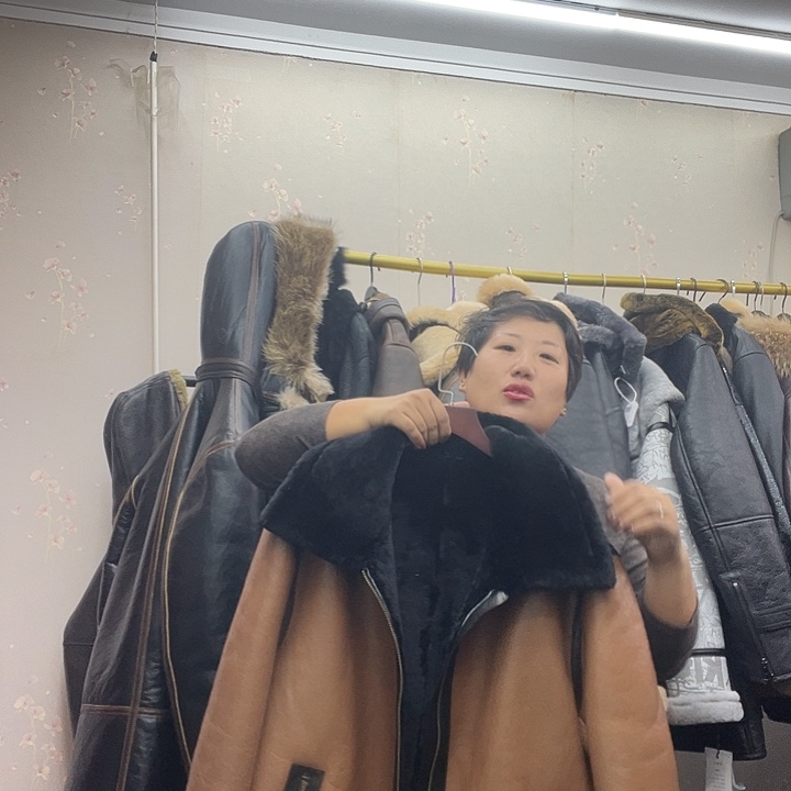 聊****送58码数皮毛一体男款