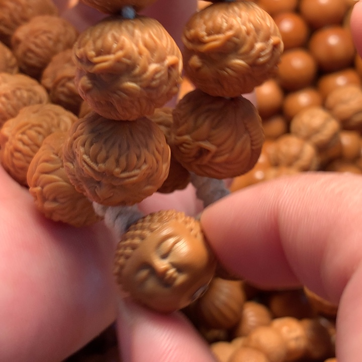 【闪购商品】猴头核桃手串不****木悟空