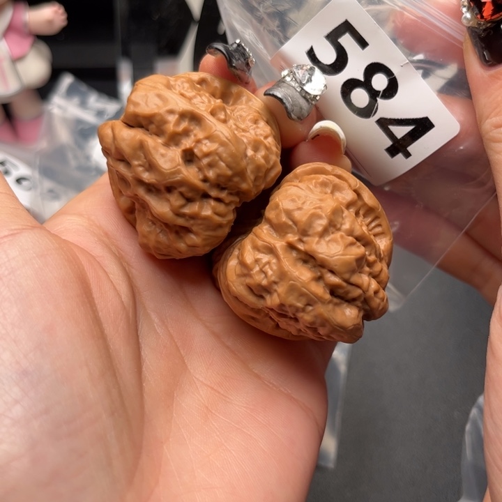 文玩核桃把件肚45边40