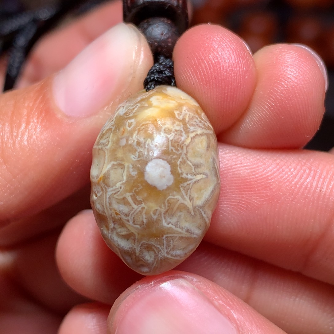 未镶嵌玛瑙/玉髓珠宝半成品