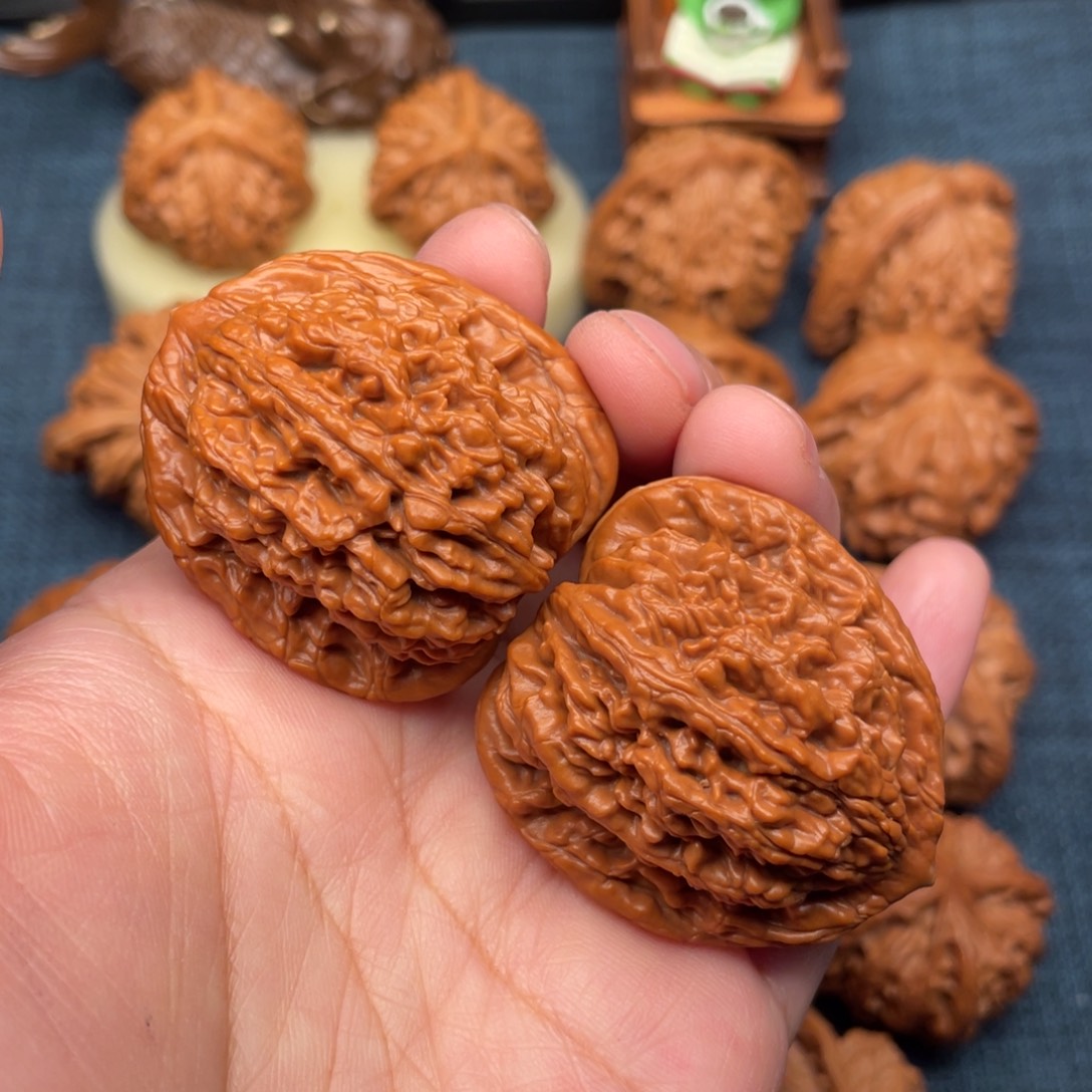 文玩核桃把件38麦穗虎头全品