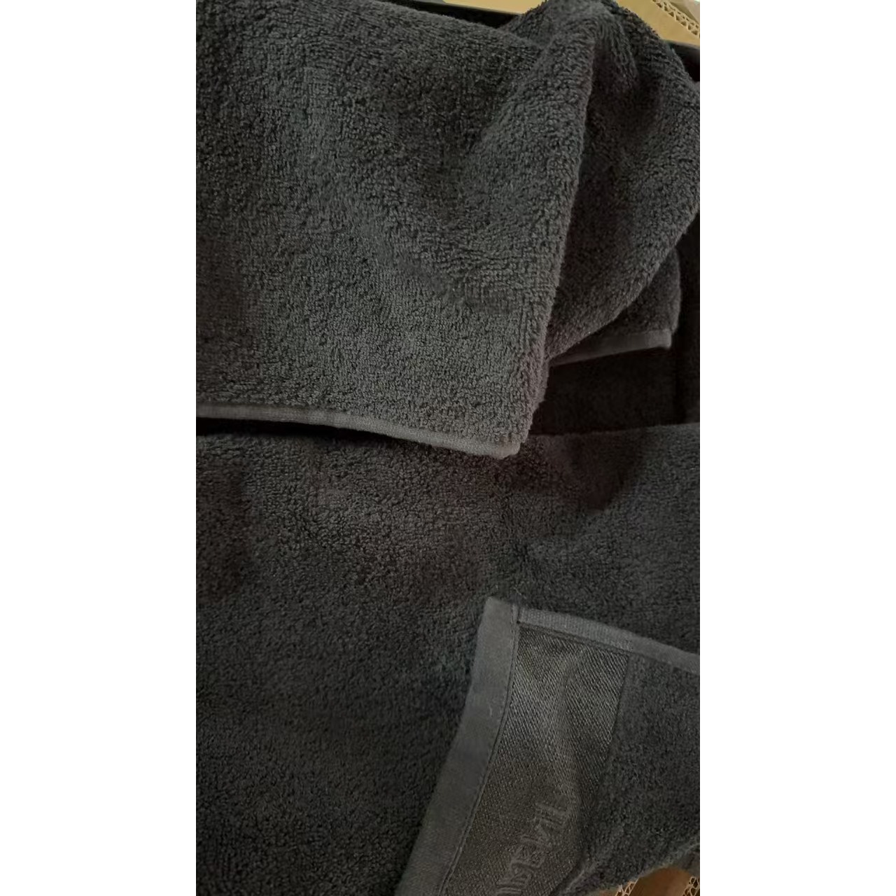 小树啊林~黑色毛巾包包