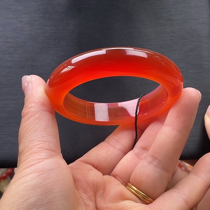 玛瑙/玉髓未镶嵌手镯56