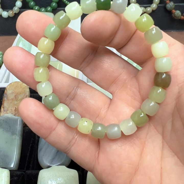 未镶嵌手串和田玉（碧玉）